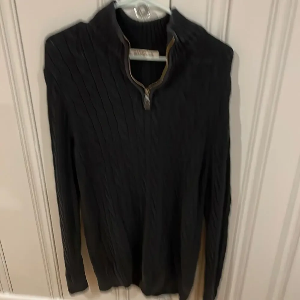 Old navy black quarter zip sweater medium